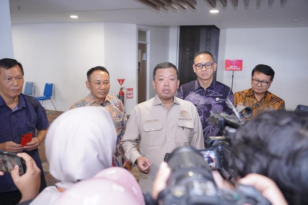 Menteri Nusron Akan Evaluasi Tata Ruang di Sumatera Pascabencana Banji