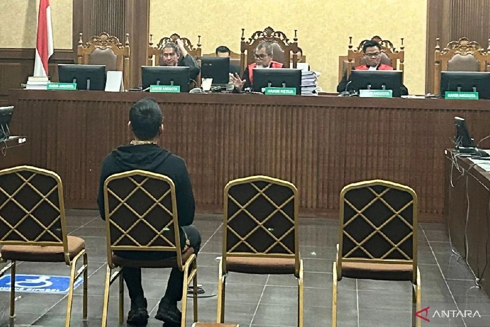 Hakim: Uang Suap untuk Sosial Tetap Tidak Dibenarkan