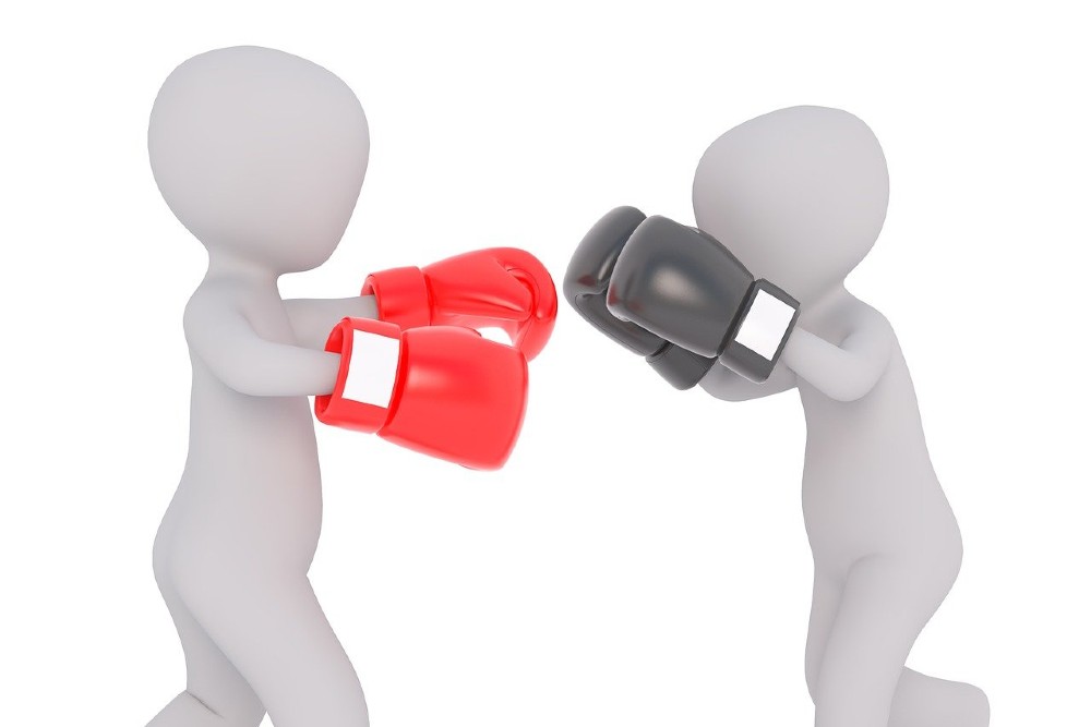 Usyk Siap Bantu Joshua Kalahkan Tyson Fury