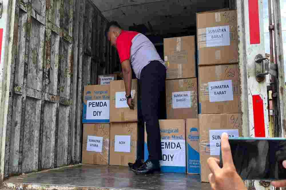 Pemda DIY Kirim 842 Kg Obat untuk Korban Banjir Sumatera