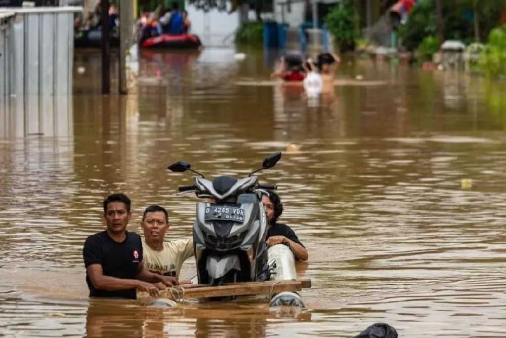Gubernur Jabar: Banjir Bandung Raya Akibat Alih Fungsi Lahan