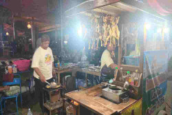 Syukuran Ditetapkan Sebagai WBTB, 3.025 Bakmi Ludes Disantap Warga