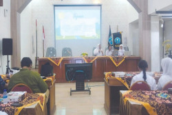 Siswa SMKN 2 Depok Teliti Gunung Gamping yang Tergerus