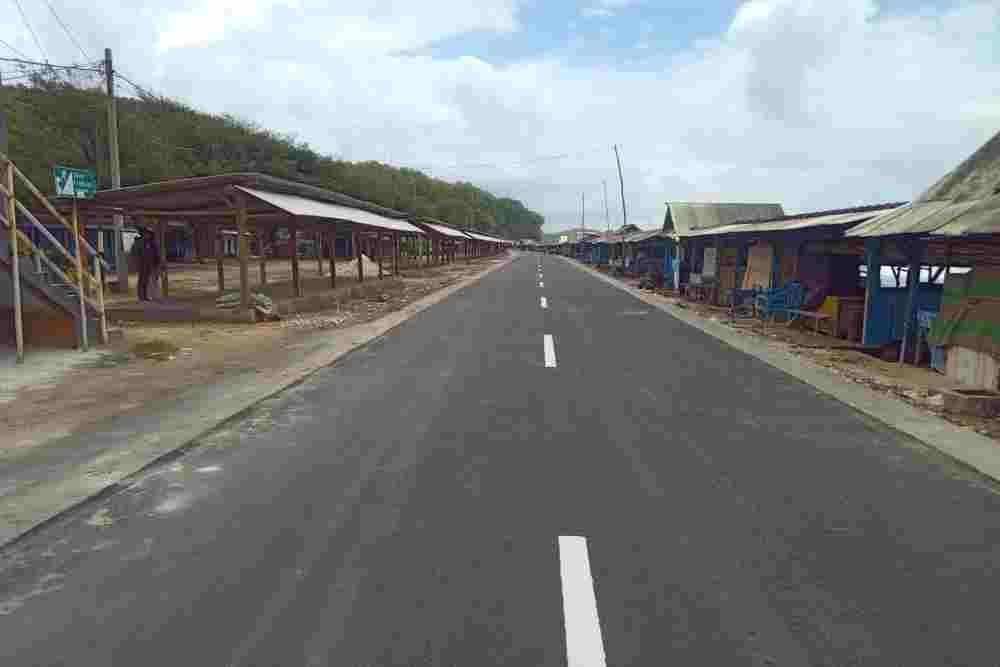 Pembangunan 109 Kios Relokasi Pantai Sepanjang Rampung Lebih Cepat