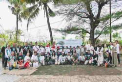 Tanam 1.500 Mangrove di Pantai Samas, Kolaborasi Lintas Komunitas