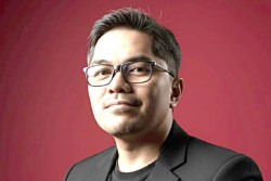 Hari Ibu: Saatnya Meluruskan Makna Ibu Hebat