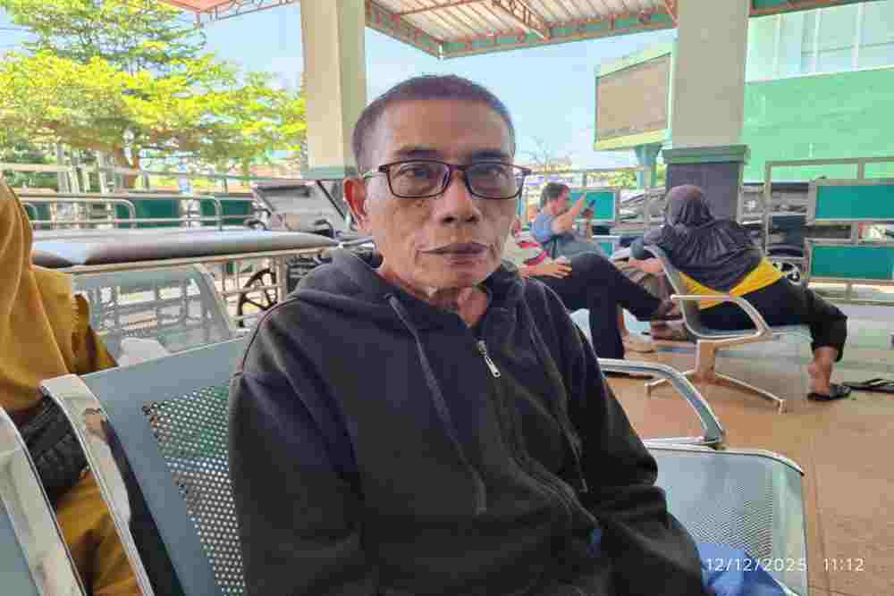 Bambang Akui Antrean Online Mobile JKN Sangat Mudah bagi Lansia