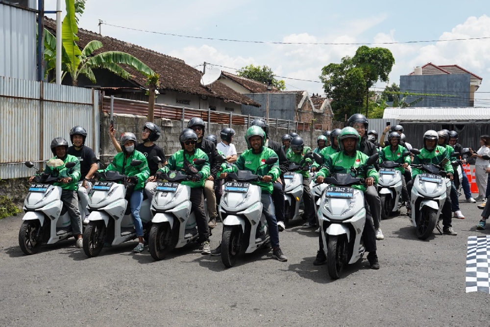 250 Motor Listrik ALVA N3 Perkuat Armada Grab Jogja