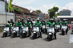 250 Motor Listrik ALVA N3 Perkuat Armada Grab Jogja