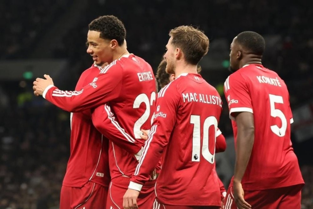 Liverpool Tekuk Tottenham 2-1, The Reds Naik ke Posisi Lima