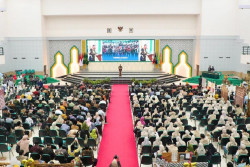 Mahasiswa KKN Catat 2.000 Tanah Wakaf, Wamen ATR Tutup Program