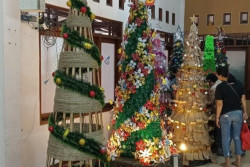 Kebersamaan Tumbuh Lewat Lomba Pohon Natal di GKR Baciro