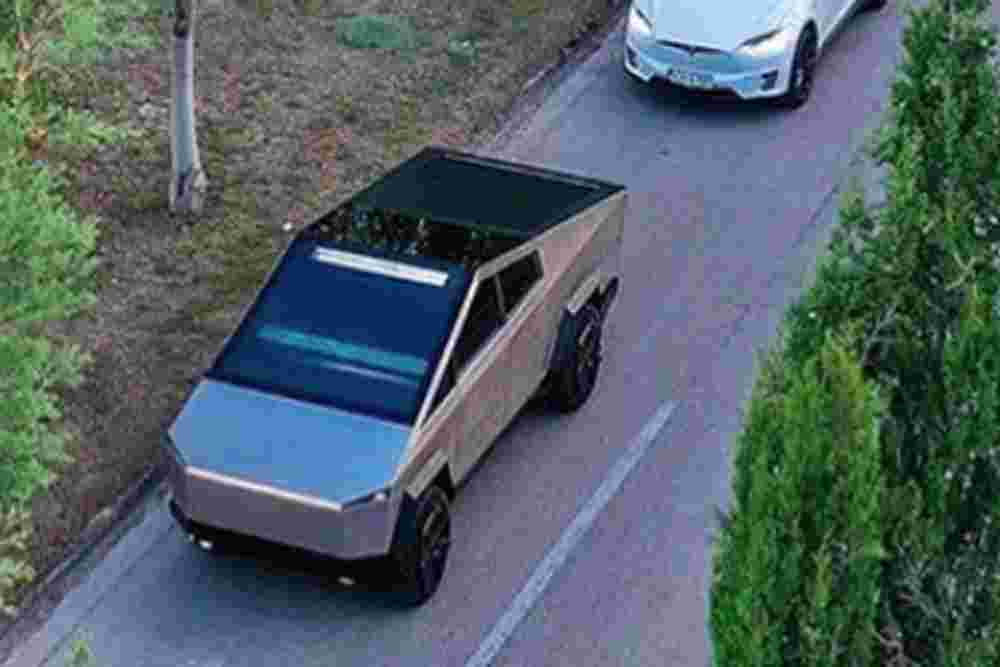 Penjualan Cybertruck Anjlok, Elon Musk Andalkan SpaceX