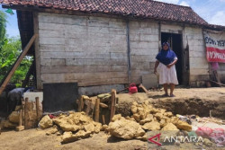 Gerusan Sungai Lusi Rusak Rumah Warga di Blora