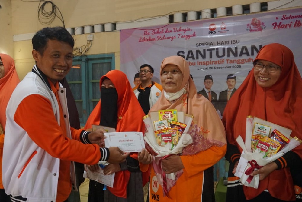 PKS Bantul Beri Penghargaan Ibu Inspiratif di Hari Ibu 2025