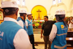 Pastikan Kelistrikan Andal, Dirut PLN Tinjau Gereja Katedral Semarang