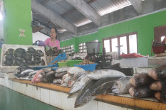 Libur Akhir Tahun 2025, Omzet Pedagang Pantai Depok Turun 25 Persen