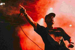 Burgerkill dan Ronald Alexander Resmi Berpisah