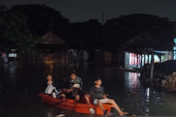 Banjir Kasemen Serang Capai 1,5 Meter, Warga Diminta Mengungsi