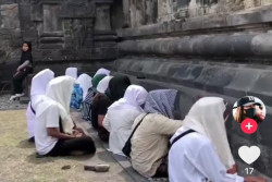 Viral Video Zikir di Candi Prambanan, Kemenag Jateng Angkat Bicara