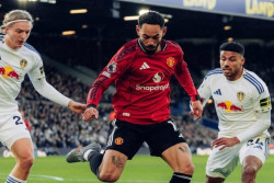 MU Ditahan Leeds 1-1, Dua Laga Beruntun Setan Merah Imbang