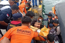 SAR Perpanjang Pencarian Korban Kapal Putri Sakinah Labuan Bajo