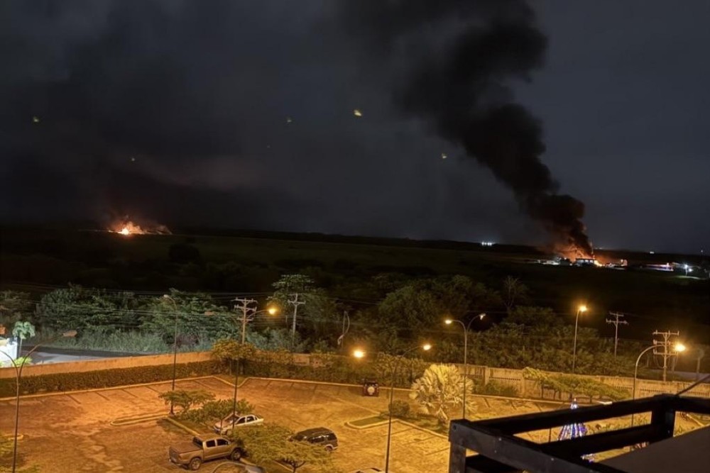 Trump Ancam Gelombang Serangan Kedua ke Venezuela