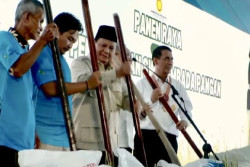 Prabowo Umumkan Indonesia Capai Swasembada Pangan di Karawang