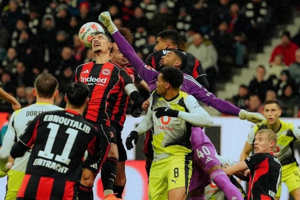 Frankfurt vs Dortmund Berakhir Imbang Dramatis 3-3