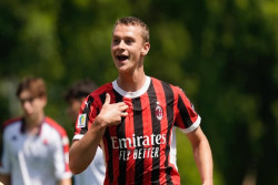 Ikuti Jejak Zlatan, Ajax Segera Rekrut Maximilian Ibrahimovic