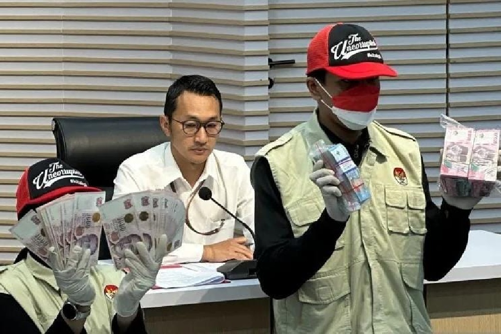 KPK Sita Rp6,38 Miliar dari Tersangka Suap Pajak Jakut