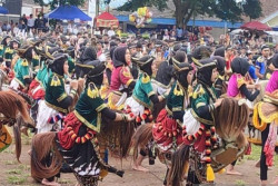 3.000 Penari Jaran Kepang Temanggung Padati Alun-Alun Kota