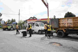 Jalan Rusak di Tempel Ditambal Pemkab Sleman Meski Kewenangan DIY