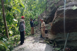 Longsor Gedangsari Putus Akses Warga, BPBD Siapkan Alat Berat