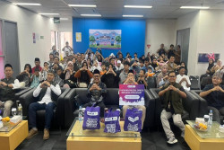 MTXLSMART Gelar Khitanan Massal Dukung Kesehatan Anak Mustahik