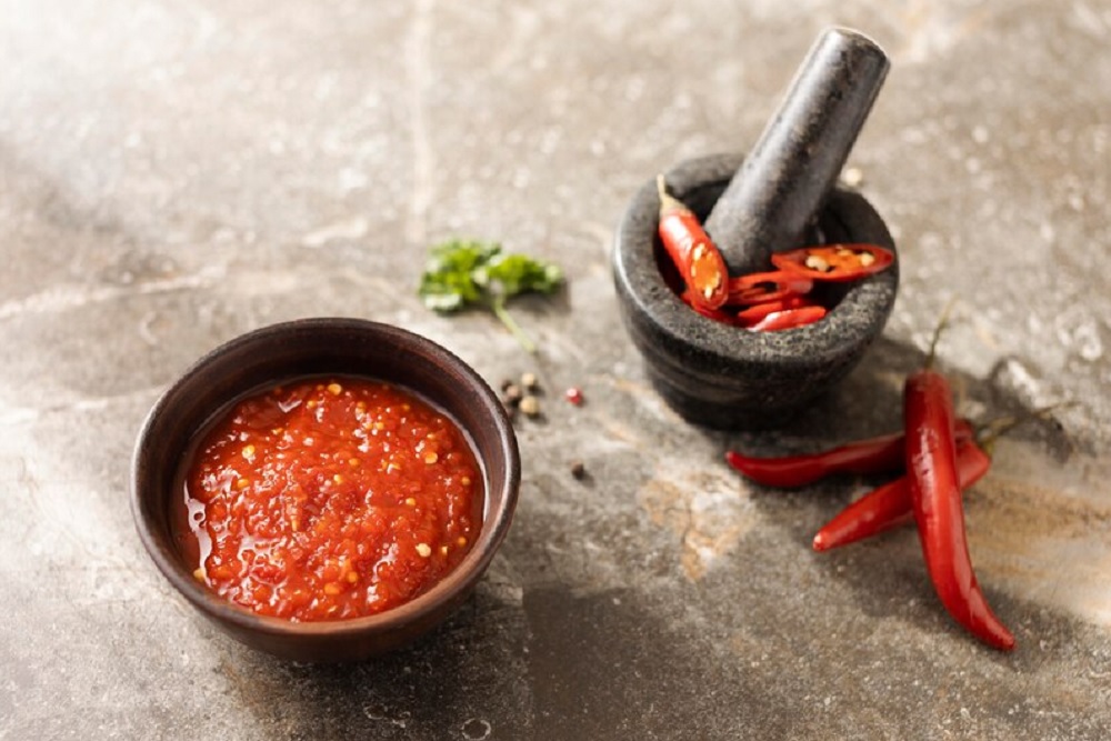 Gemar Pedas dan Jarang Sayur, Risiko Ambeien Makin Tinggi