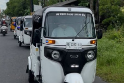 Kolaborasi Driver Bajaj Maxride Perkuat Transportasi Wisata Jogja
