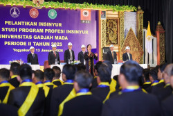 UGM Lantik 901 Insinyur, Perkuat Peran Hayati untuk Pangan