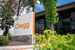 Tergilas ChatGPT, Raksasa Bimbel Online Chegg Bangkrut