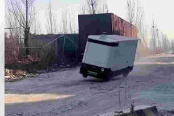 Dilema Truk Robot di China, Teknologi Canggih Hadapi Jalan Rusak