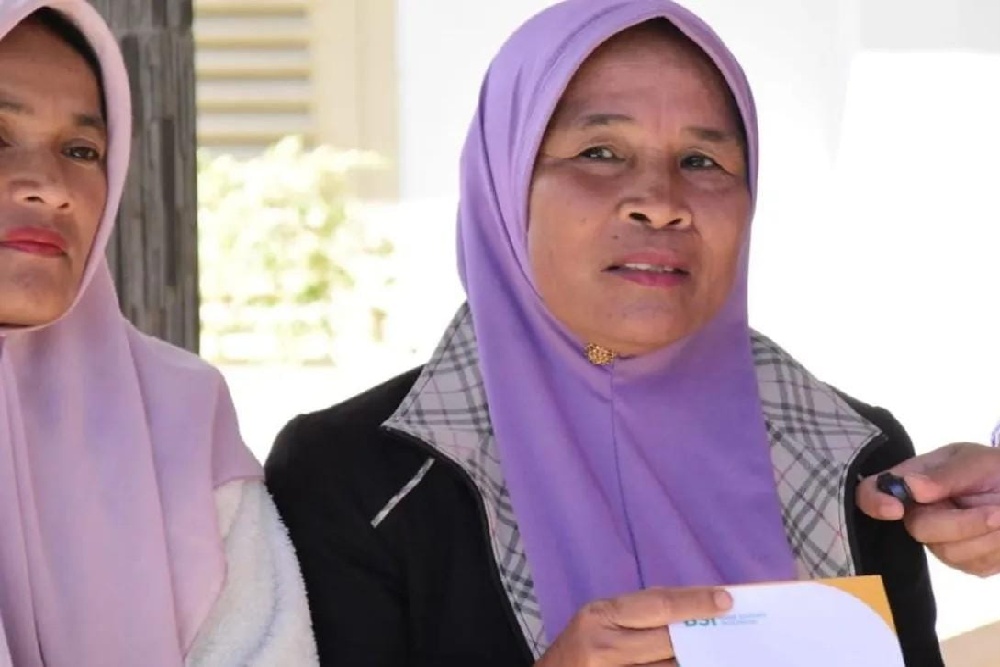 Warga Aceh Tengah Mulai Terima DTH Tiga Bulan Sekaligus