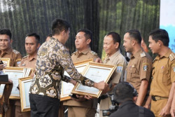 Kalurahan Banyuraden Sleman Raih Penghargaan Desa Nasional 2025