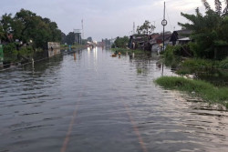 Banjir Rendam Rel Pekalongan-Sragi, KA Jalur Utara Kembali Dibatalkan