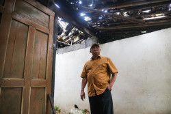 Bupati Sleman Pastikan Perbaikan Rumah Warga Terdampak Bencana