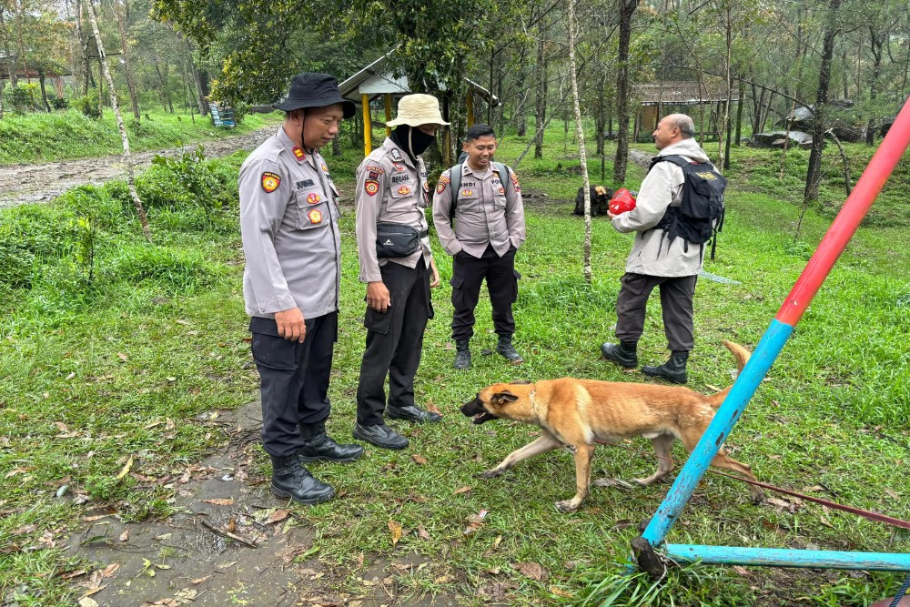 Pendaki Hilang di Bukit Mongkrang, Polres Karanganyar Turunkan Unit K9