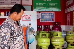 Warga Bengkal Temanggung Bisa Beli Elpiji 3 Kg di KDMP