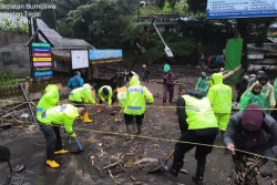 Banjir Bandang, Pemkab Tegal Tetapkan Tanggap Darurat di Wisata Guci