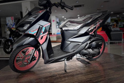 Fitur Side Stand Switch Honda Cegah Motor Melaju Saat Standar Turun