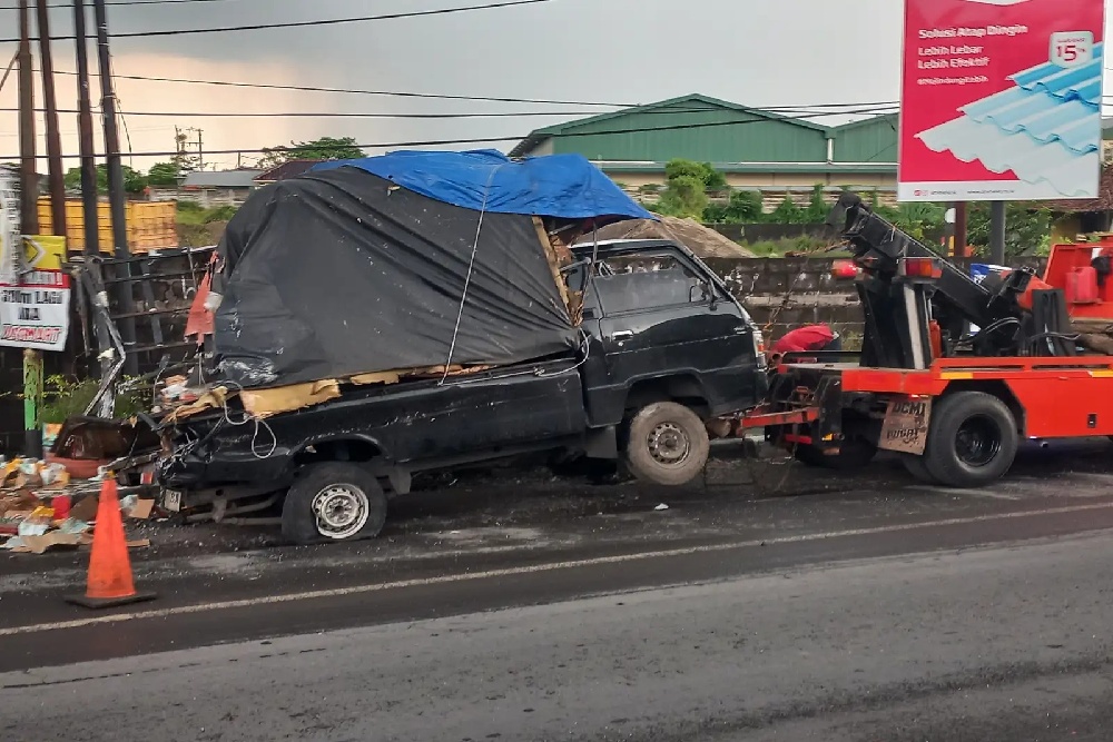 Kecelakaan Beruntun di Jalan Jogja-Solo Klaten, Satu Penumpang Tewas