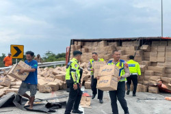GT Mojosongo Ditutup Seusai Truk Terguling di Tol Solo-Semarang